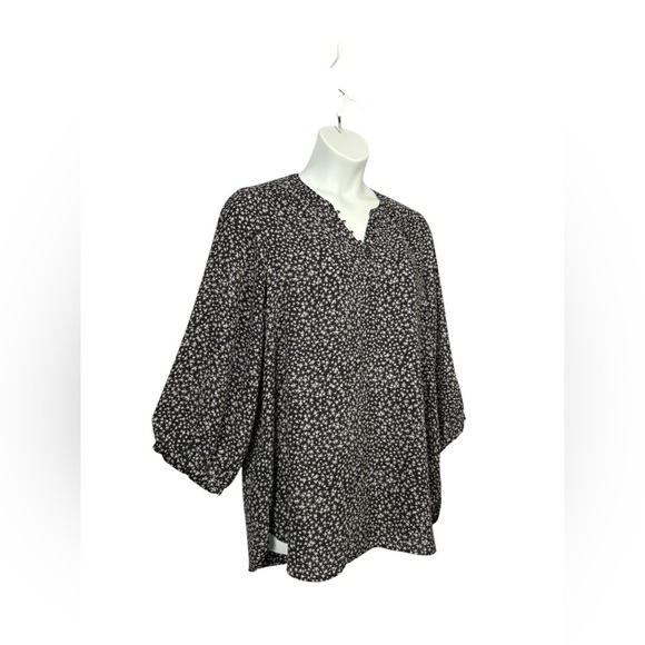 Reitmans, Blouse With Slit Neckline & Long Sleeves, 2X, Black, White - Picture 7 of 10